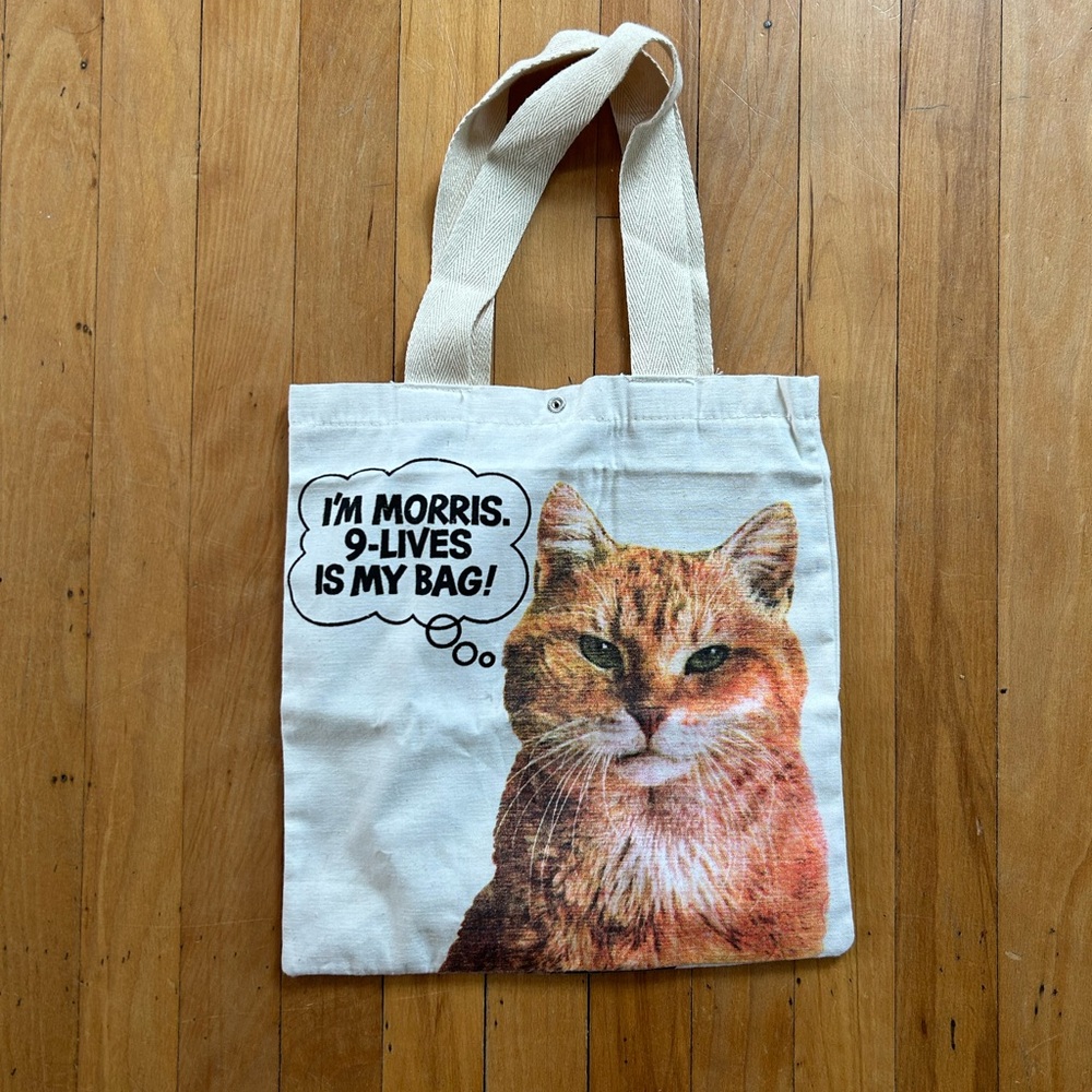 Tote bag